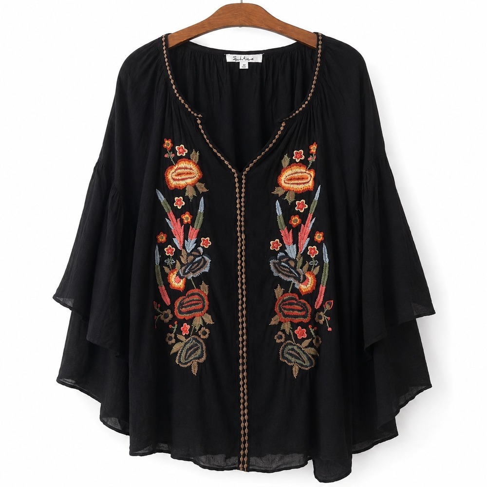 Solitaire Blouse Size L Black Embroidered Flared Sleeve Boho Artsy Festival